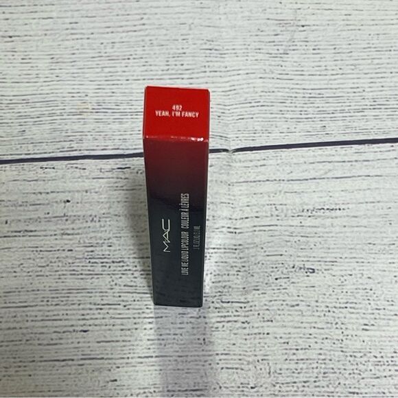 Mac Cosmetics Love Me Liquid Lipstick - Picture 7 of 9